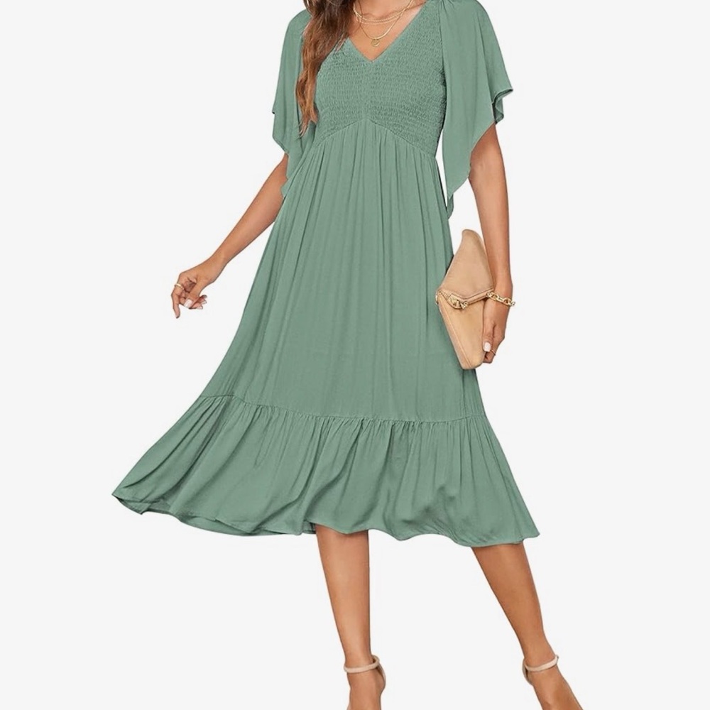 Elegant Green Women's Dress